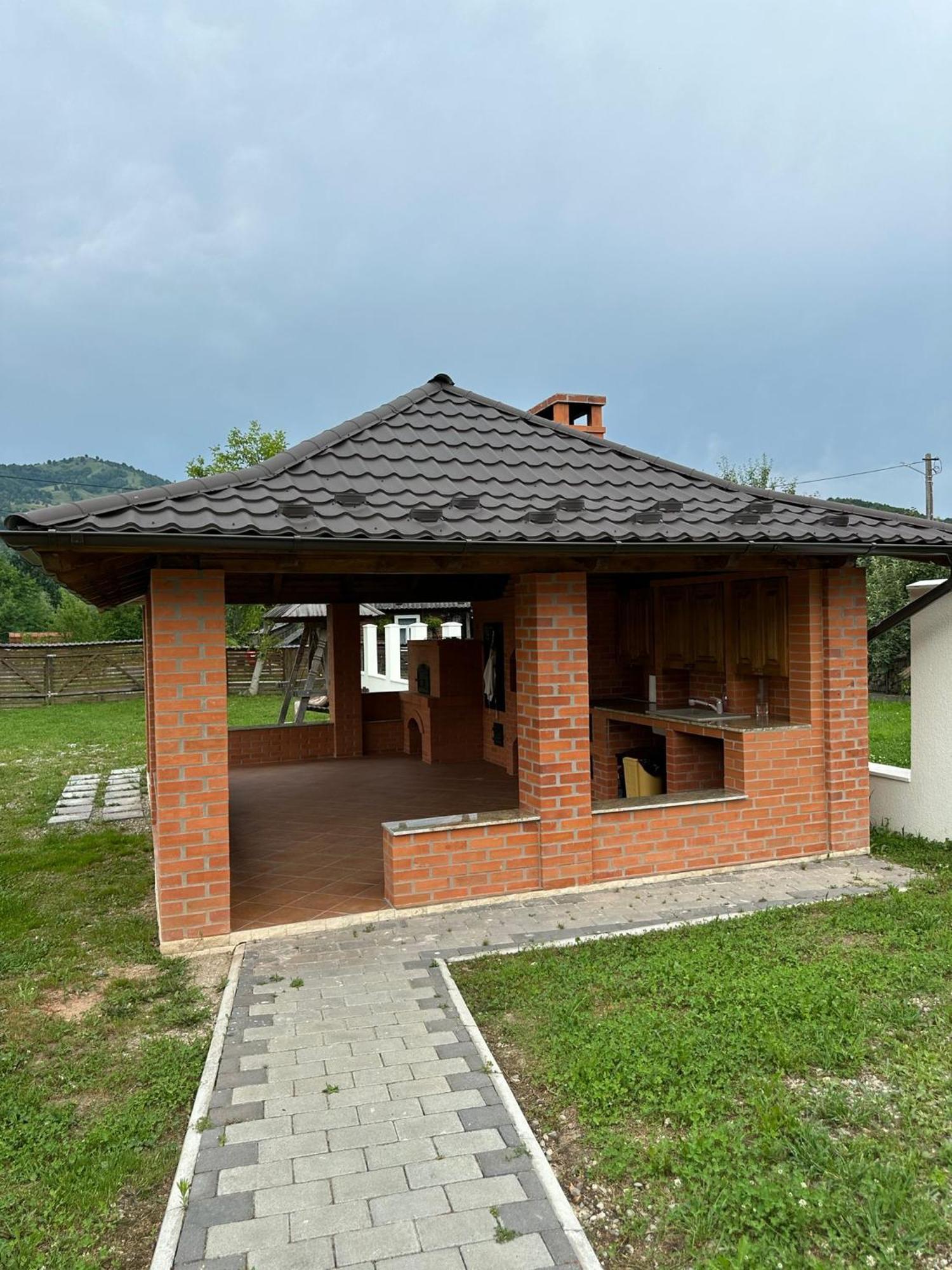 Casa Dacului Petrova Exterior foto